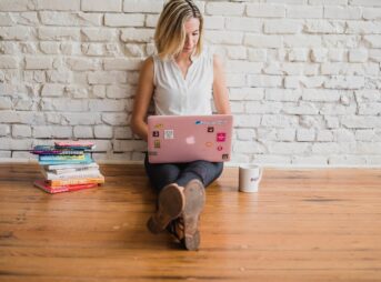 1時間ドラマを書く